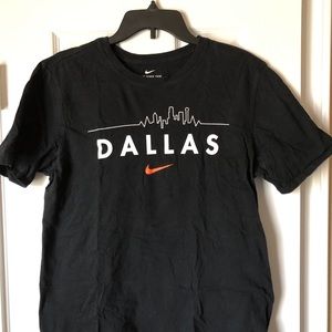 Nike Dallas skyline medium black t-shirt